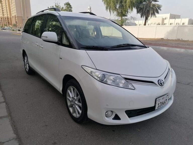7-Seater Car Rental Dubai / royal plus transport